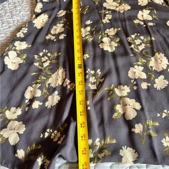 O'Neill flowy Floral Backless Dress - Picture 6 of 11